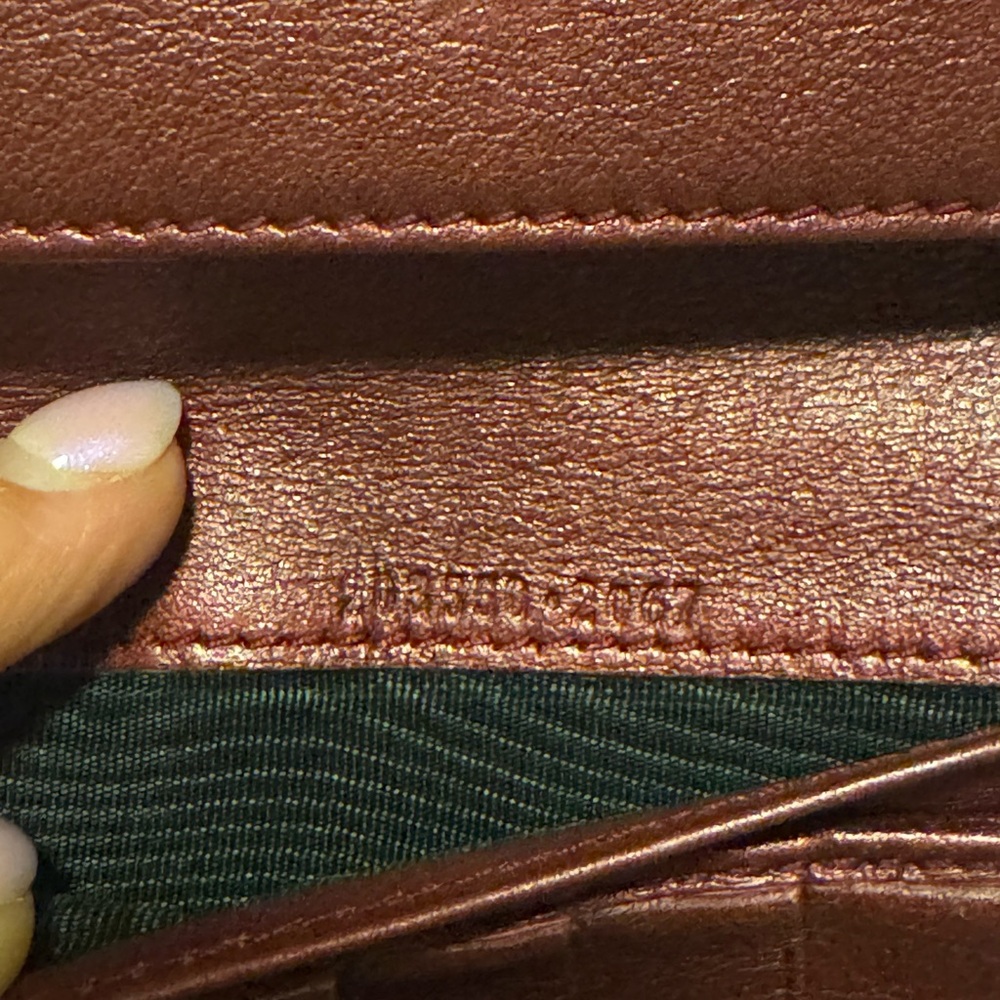 Authentic Gucci Heart Wallet 💓 - Picture 12 of 13